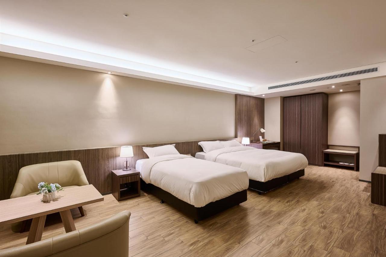Cuncyue Hot Spring Resort Лодун Экстерьер фото Deluxe Room