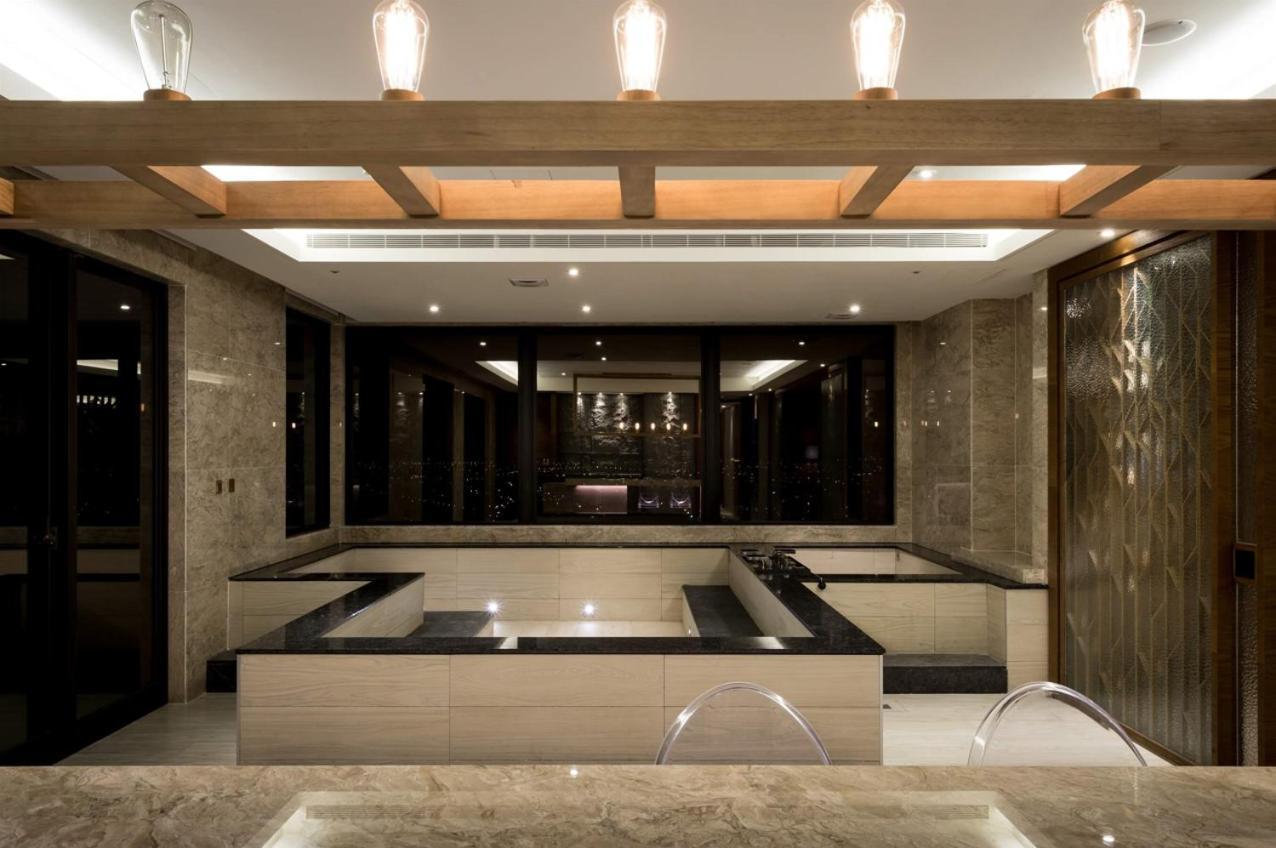 Cuncyue Hot Spring Resort Лодун Номер фото The interior of the hotel